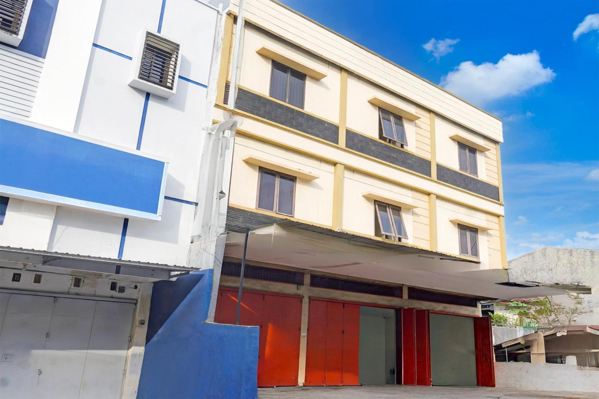 Hotel O Rappocini Near Rsia Paramount Makassar Eksteriør billede